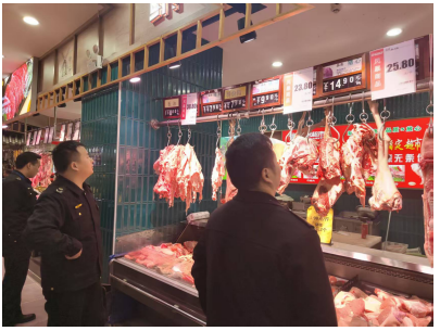 守护群众“舌尖上的年味”——共青城市监局开展春节前食品安全专项检查 预包装食品批发